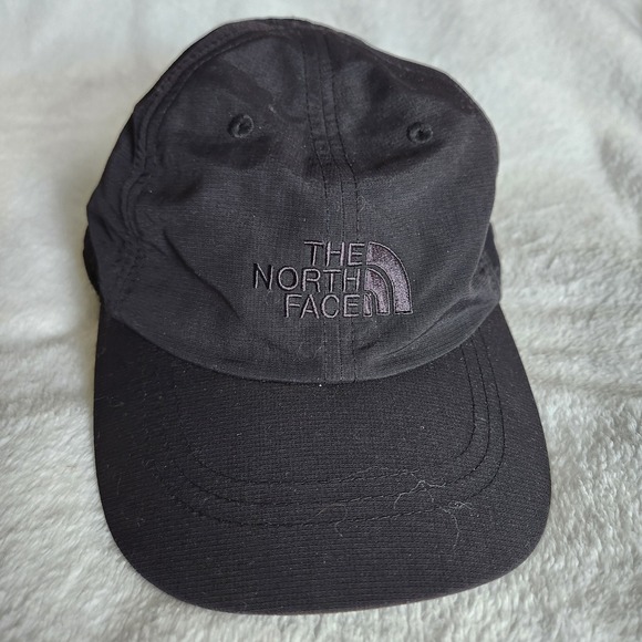 The North Face Other - The North Face Hat Black Horizon Strapback Adjustable Adult S/M Lightweight Cap